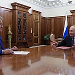 Путин принял Грефа в Кремле