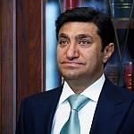 Год Нисанов прикрылся китайским