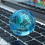 Роскомнадзор получил право отключать российский интернет от мировой сети в случае угроз безопасности