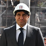 Собянинские подарки для Года Нисанова: 700 миллионов одним росчерком пера