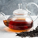 Регулярное употребление чая связано с более высокой плотностью костей у пожилых женщин