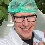 Золотая руда для семьи губернатора: Кожемяко с экс-министром нацелились на недра