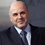 Мишустин поручил сохранить льготы для семей при небольшом превышении доходов