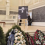 В Петербурге простились с руководителем Государственной академической капеллы Владиславом Чернушенко