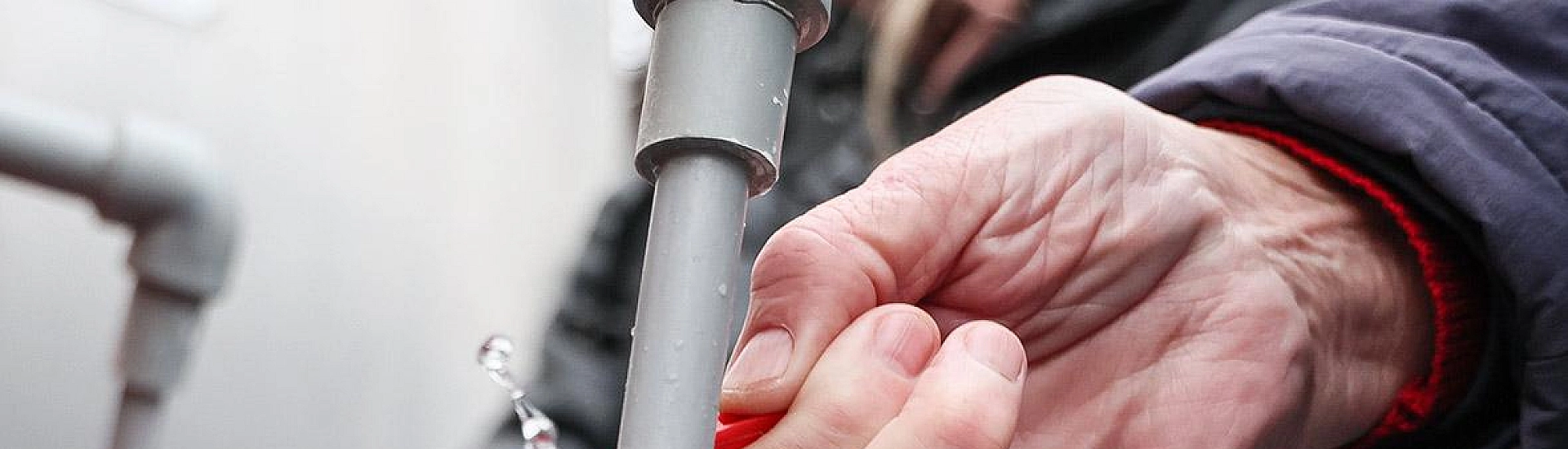 Авария на водоводе под Феодосией оставила без воды восточный Крым