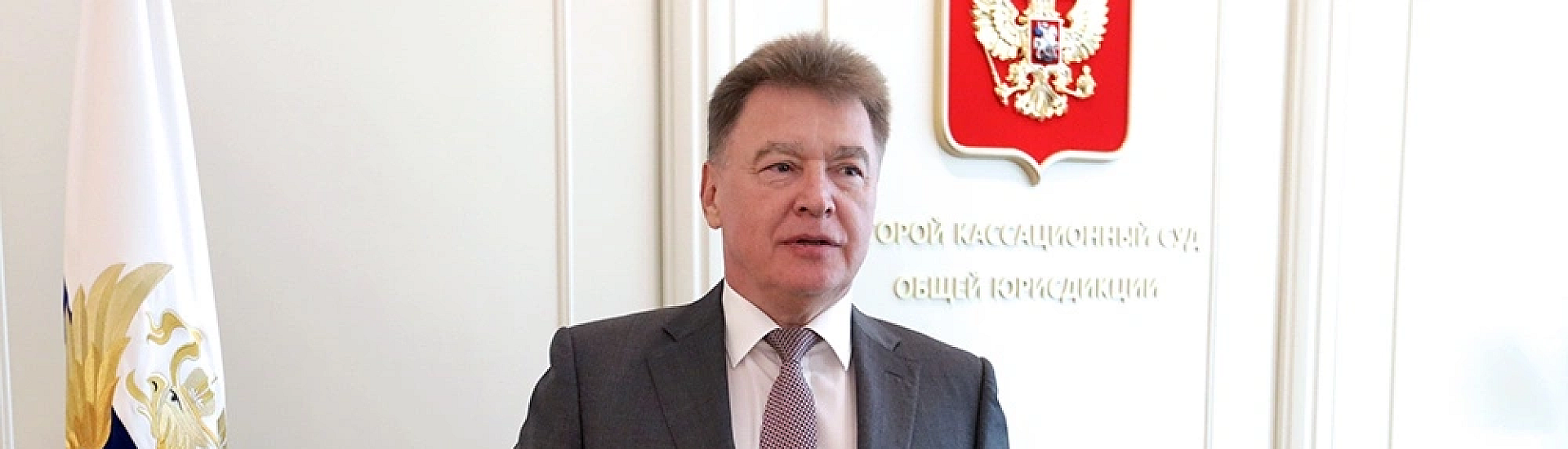 Гостиница по Шмидту выйдет Берлином: кошелек судьи Бондара идет на Москву