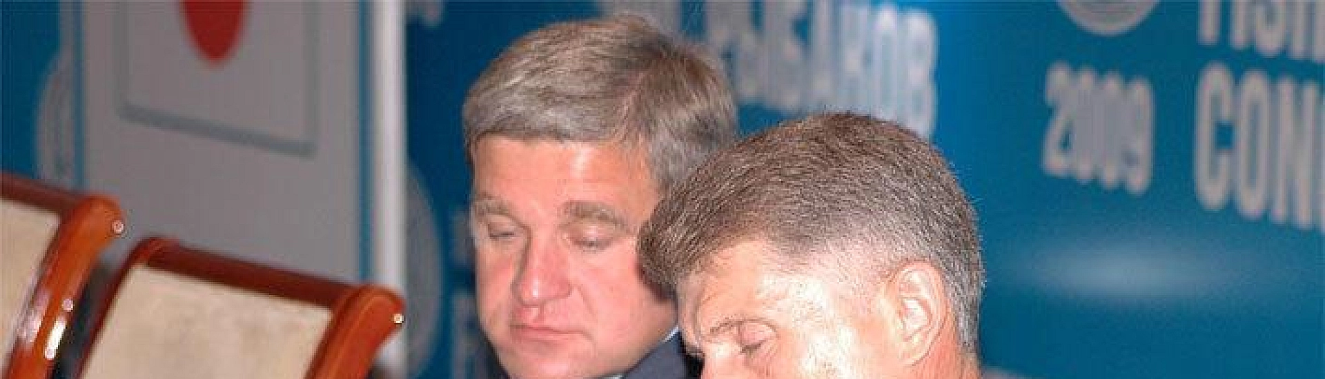 Дарькин - в кэш и за границу, Кожемяко - в рыбный порт из-за ширмы?