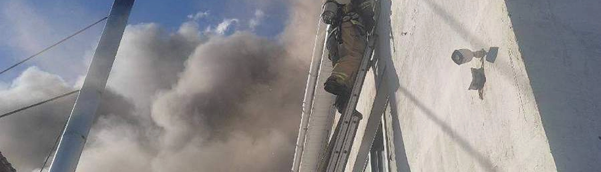 Пожар в производственном цехе Челябинска локализован