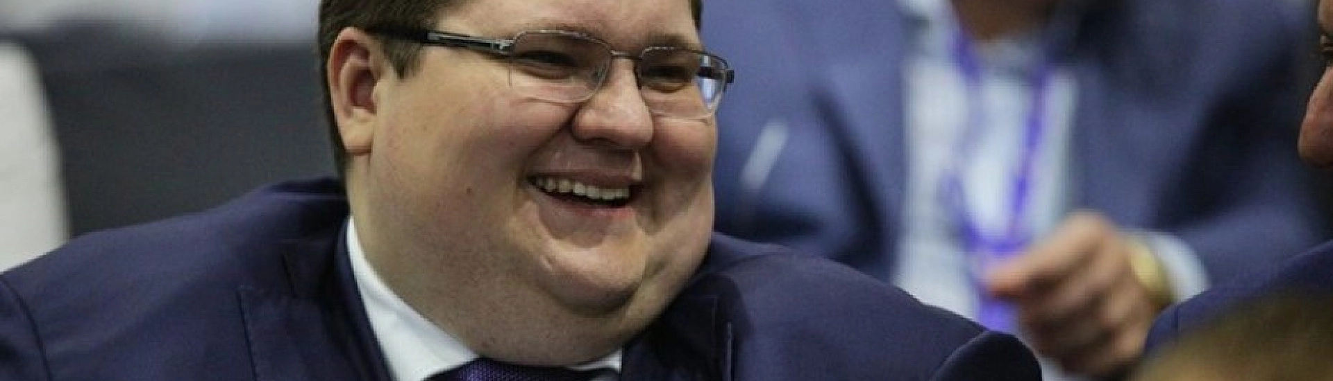 Щедрость Грефа для сына Чайки: чиновничья стройка за бюджетный счет?