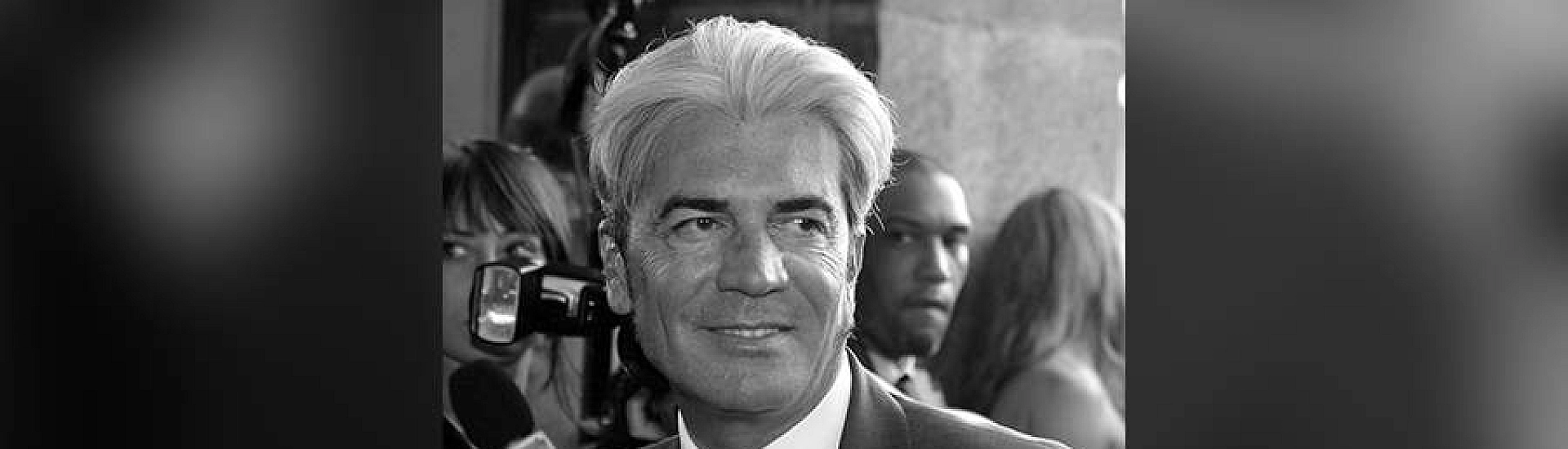 Умер итальянский дизайнер обуви Чезаре Пачотти