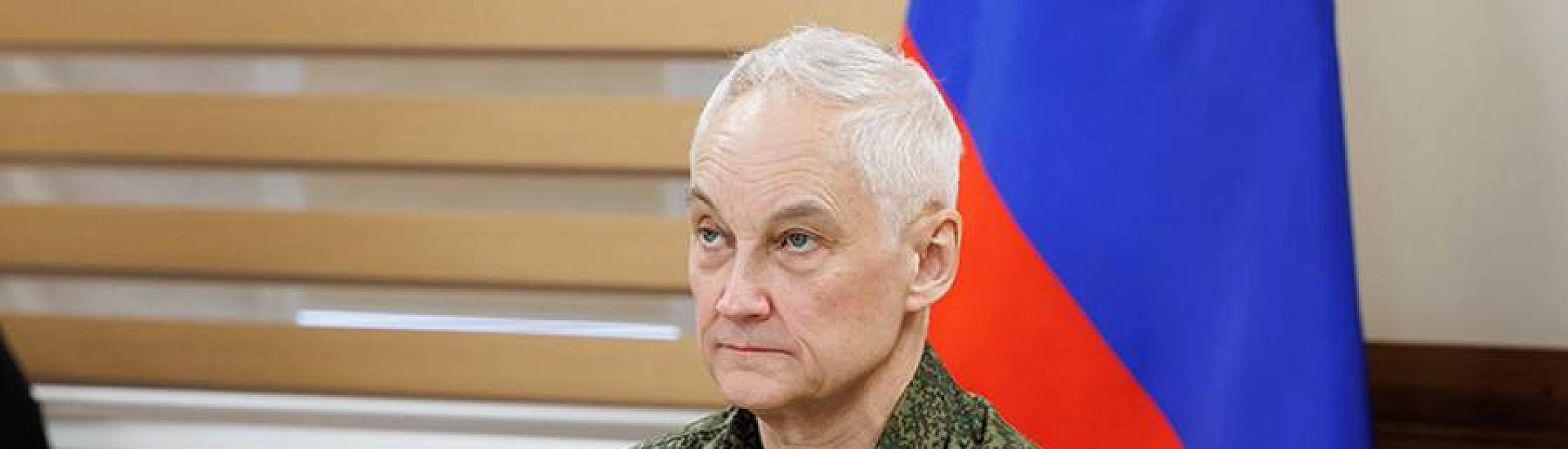 Андрей Белоусов проверил работу Южной группировки войск и вручил награды отличившимся бойцам