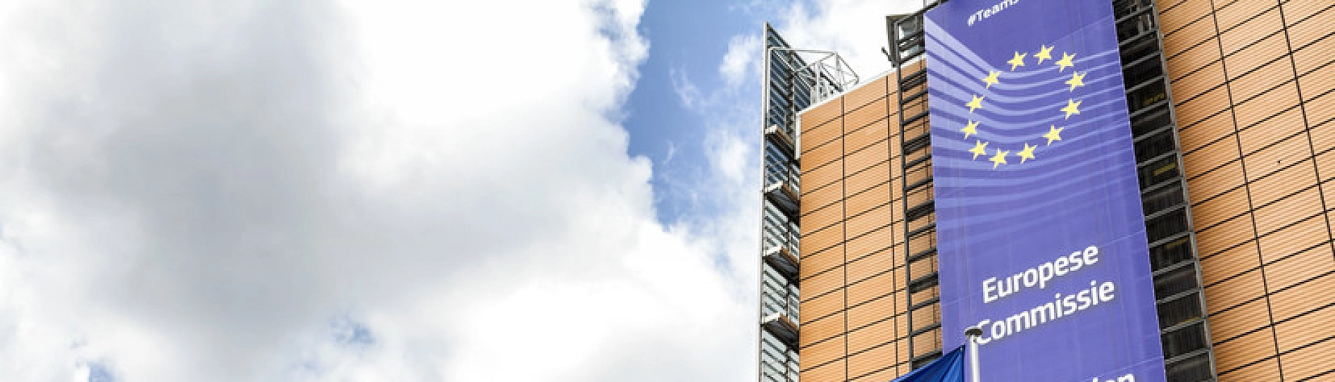 Еврокомиссия представила инициативу по созданию «военного Шенгена» для ускоренного передвижения войск в ЕС