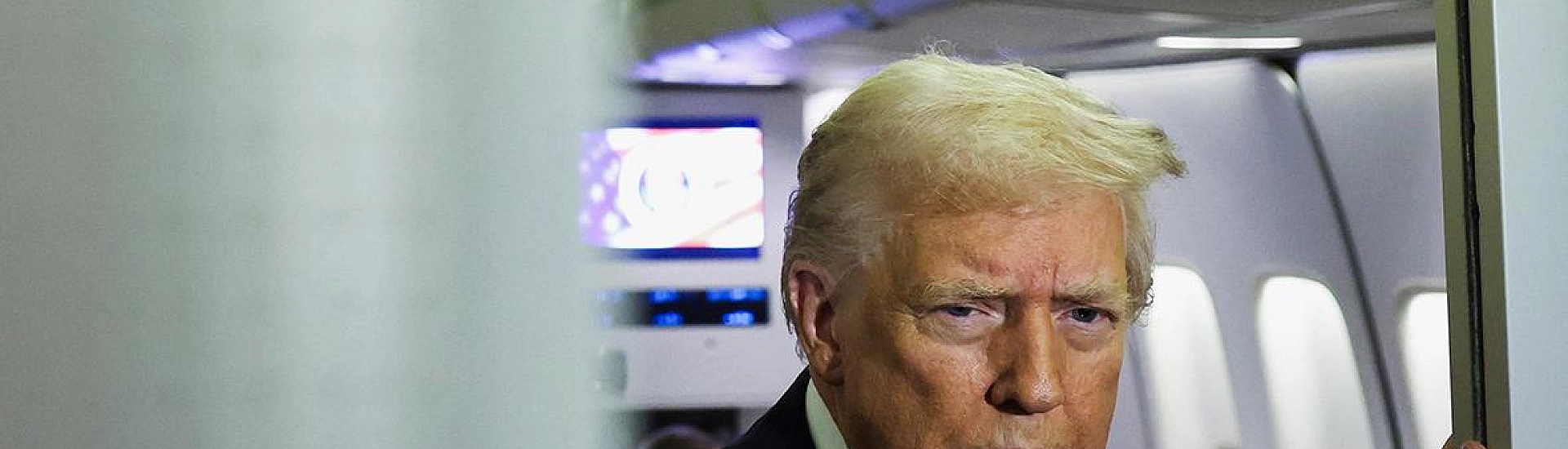 Трамп назвал нелегальных мигрантов главной угрозой национальной безопасности США после стрельбы у Белого дома