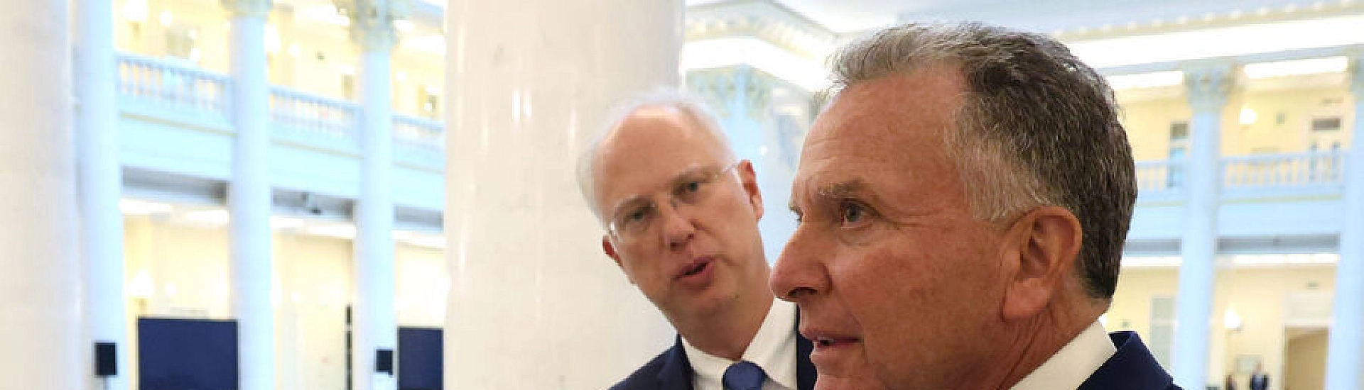 Самолет спецпосланника США Стива Уиткоффа приземлился в Москве перед встречей с Владимиром Путиным