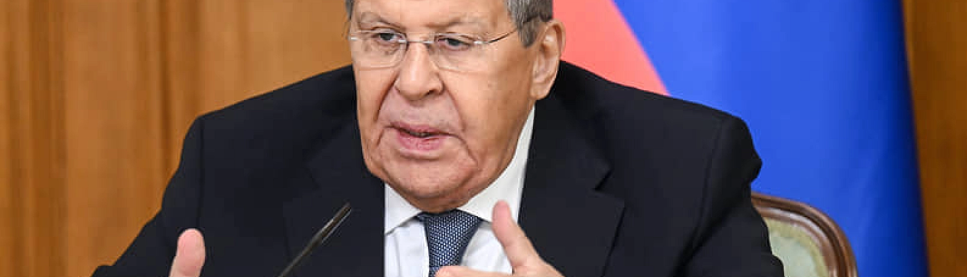 Лавров: Россия настаивает на пакете договоренностей по устойчивому миру на Украине