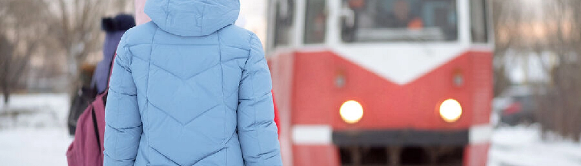 В Казани пассажирка трамвая получила химический ожог после поездки