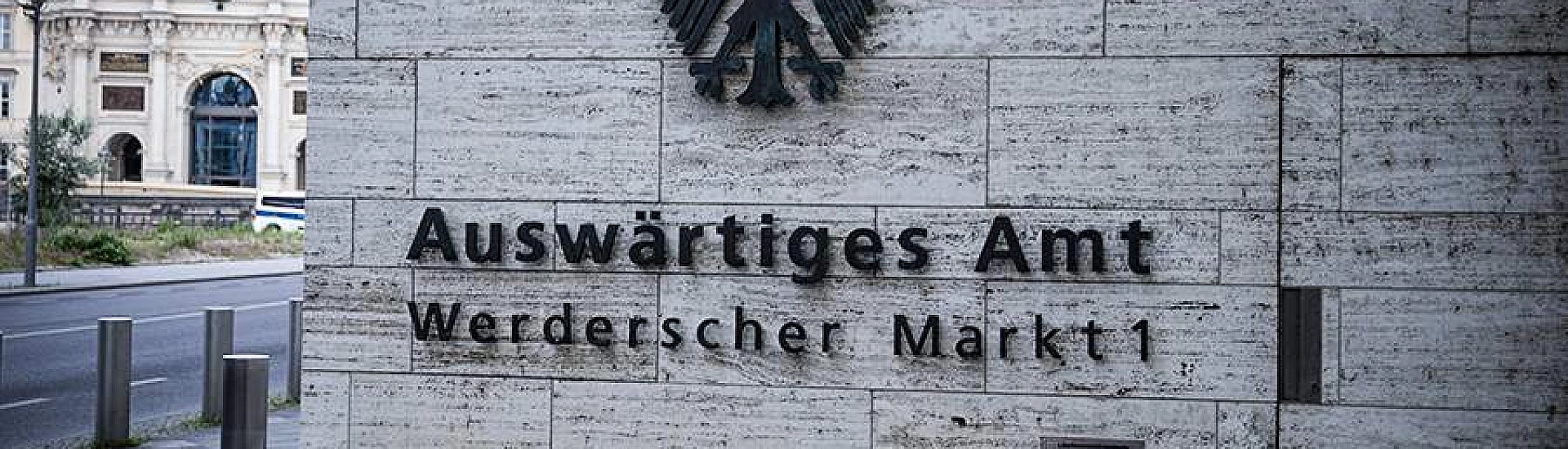 МИД Германии вызвал российского посла из-за обвинений в кибератаках и дезинформации