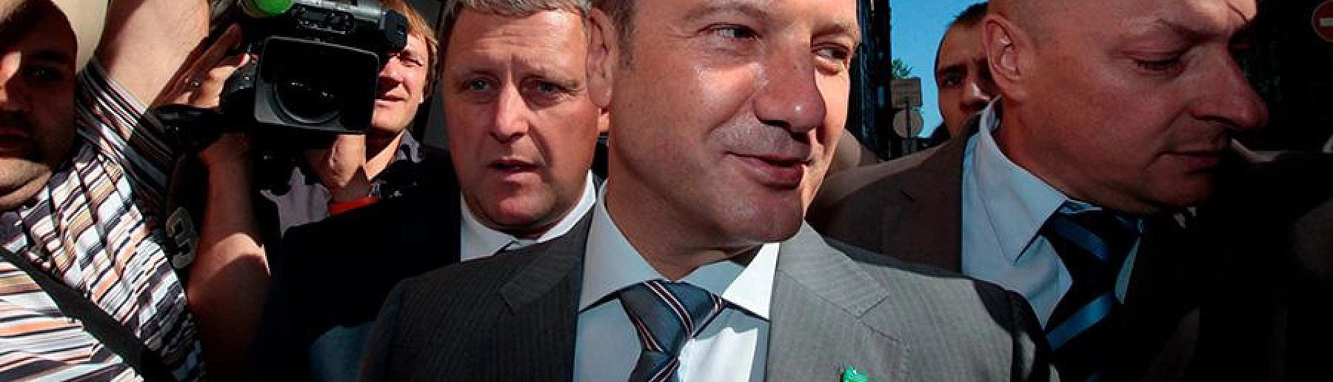 Новогодний «подарок» для Грефа: ФНС банкротит застройщика элитного дома