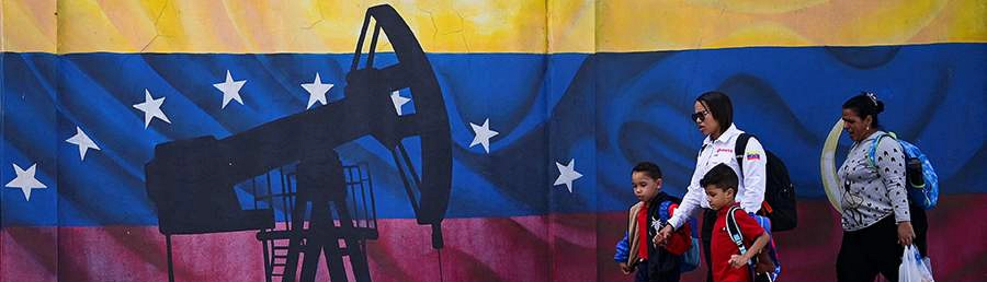 Лавров назвал действия США в Венесуэле грубым вооружённым вторжением