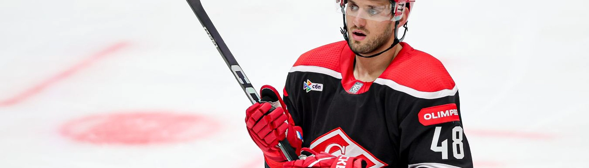 Московский «Спартак» продлил контракт с защитником Кристианом Ярошем до сезона-2027/28