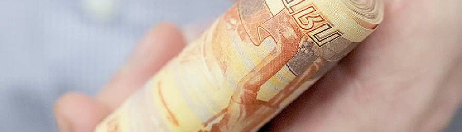 Двух депутатов Алтайского краевого заксобрания заподозрили в мошенничестве на миллионы рублей