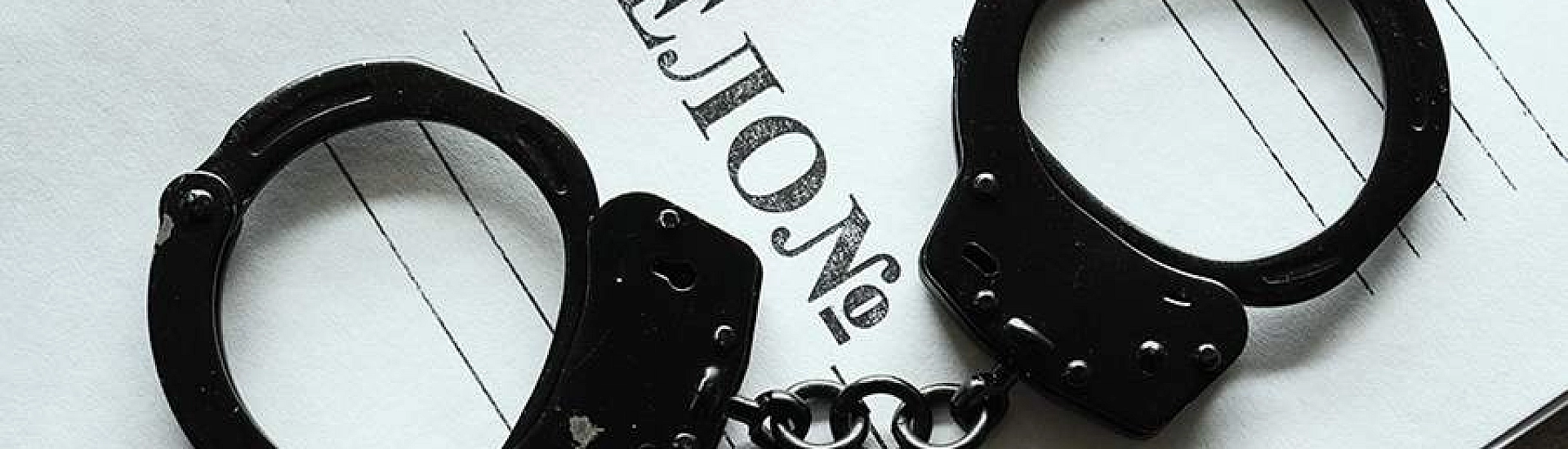 В Туле завели уголовное дело после гибели женщины и ребенка при пожаре в жилом доме