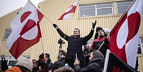 Захарова заявила, что судьбу Гренландии должны решать ее жители