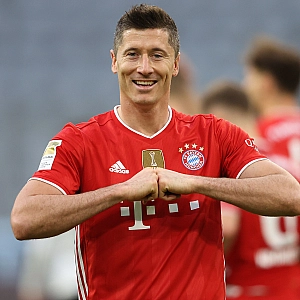 Левандовский может завершить карьеру после сезона-2025/26, если «Барселона» не продлит с ним контракт