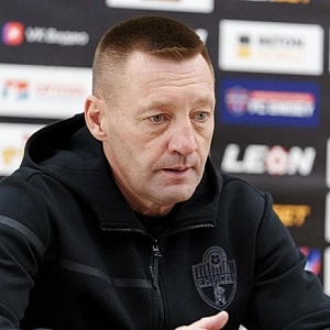 «Енисей» объявил об уходе Андрея Тихонова с поста главного тренера