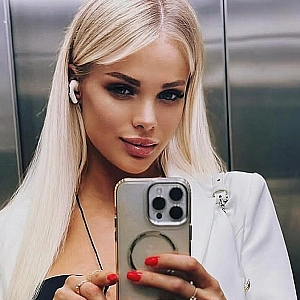 Модель Тартанова найдена с травмами