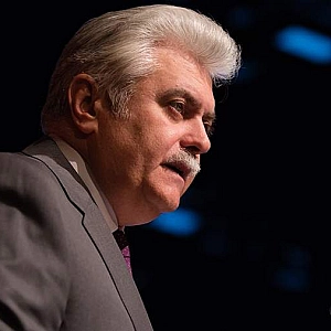 Путин освободил Олега Храмова от должности замсекретаря Совбеза