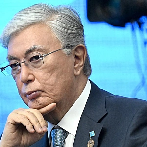 Казахстан переходит к президентской республике с усиленным парламентом