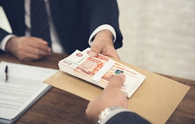 Дела экс-губернатора Курской области Смирнова и его заместителя поступили в суд