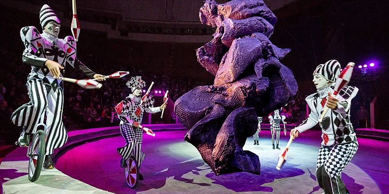 Скандалы 2025: что на самом деле происходит за кулисами